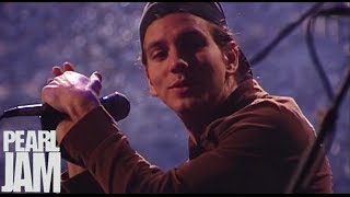 Oceans Live  MTV Unplugged  Pearl Jam [upl. by Martsen]