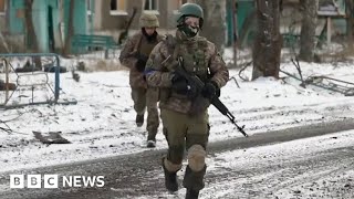 Ukraine frontline fighting Russian forces attack Vuhledar  BBC News [upl. by Hainahpez881]