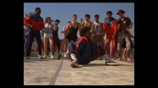 Jean Claude Van Damme bailando Breakdance 1984 [upl. by Haral372]