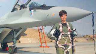 Incredible Female Pilot Flying Fighter Jet [upl. by Cassius]